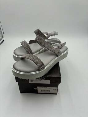 Inuovo Baja Rhinestone Platform Sandals Size 40